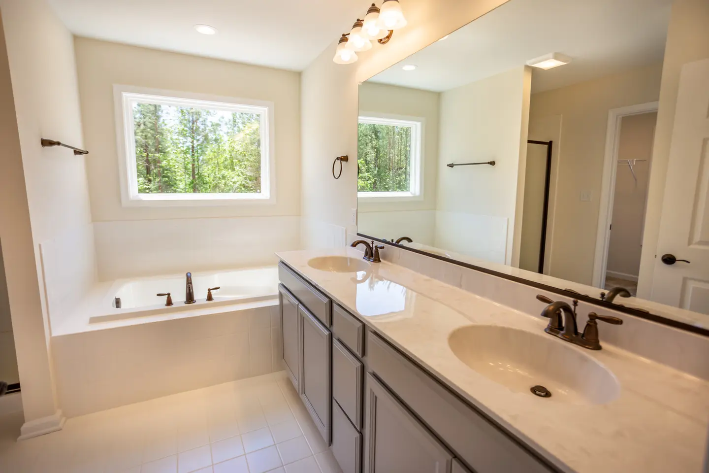 The Dunlap — Baths view 9