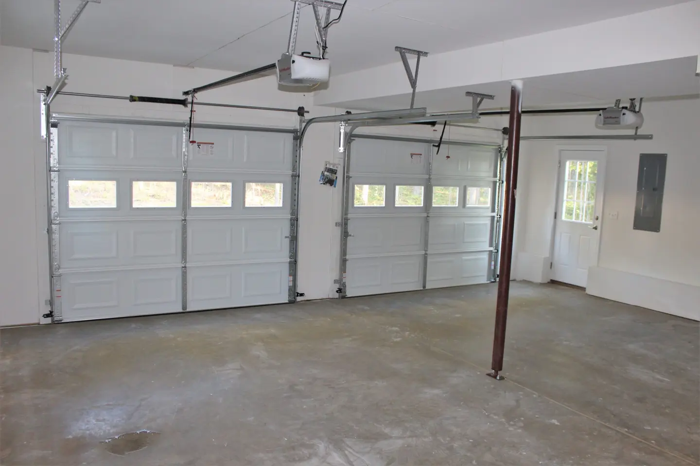 The Meredith — Garage view 16